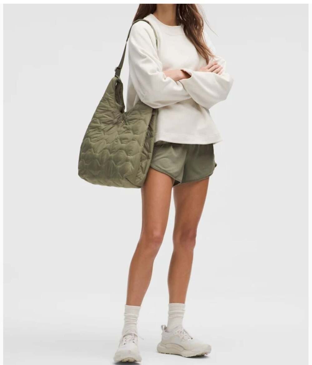 Lululemon Quilty Pleasures Shoulder Bag 14L Bayleaf NWT $148 MSRP